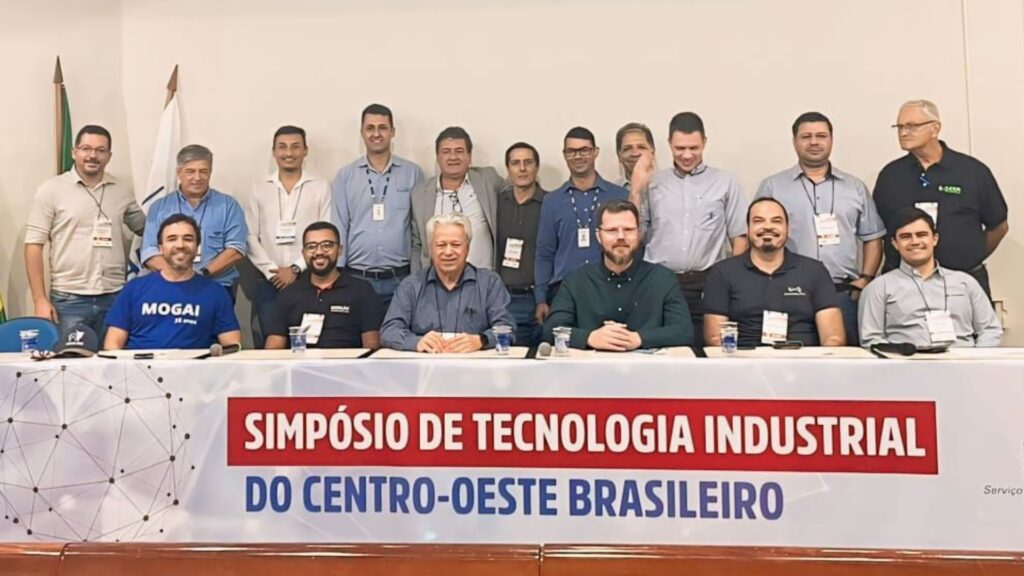 Tiago Ferraz representou a Timenow entre os participantes do Simpósio de Tecnologia Industrial do Centro-Oeste